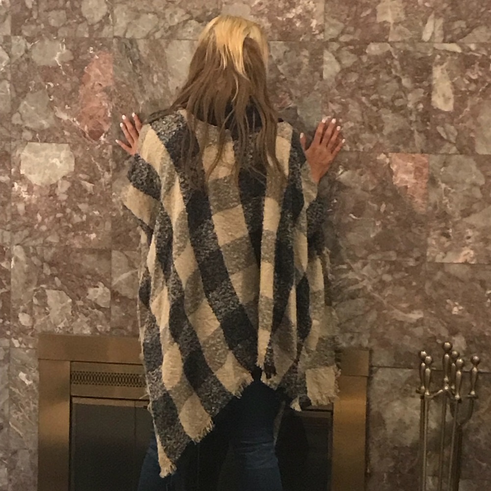 Poncho style - Picture 6 of 8